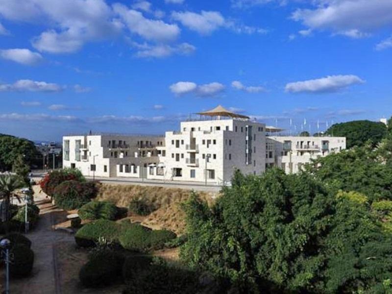 Hi - Akko Knights Hostel Bagian luar foto